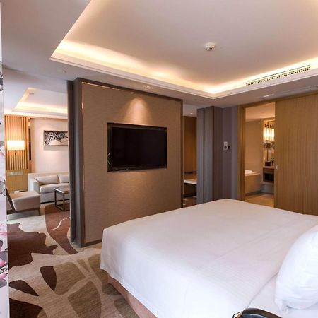 Hotel Ramada Plaza By Wyndham Fuzhou South Extérieur photo