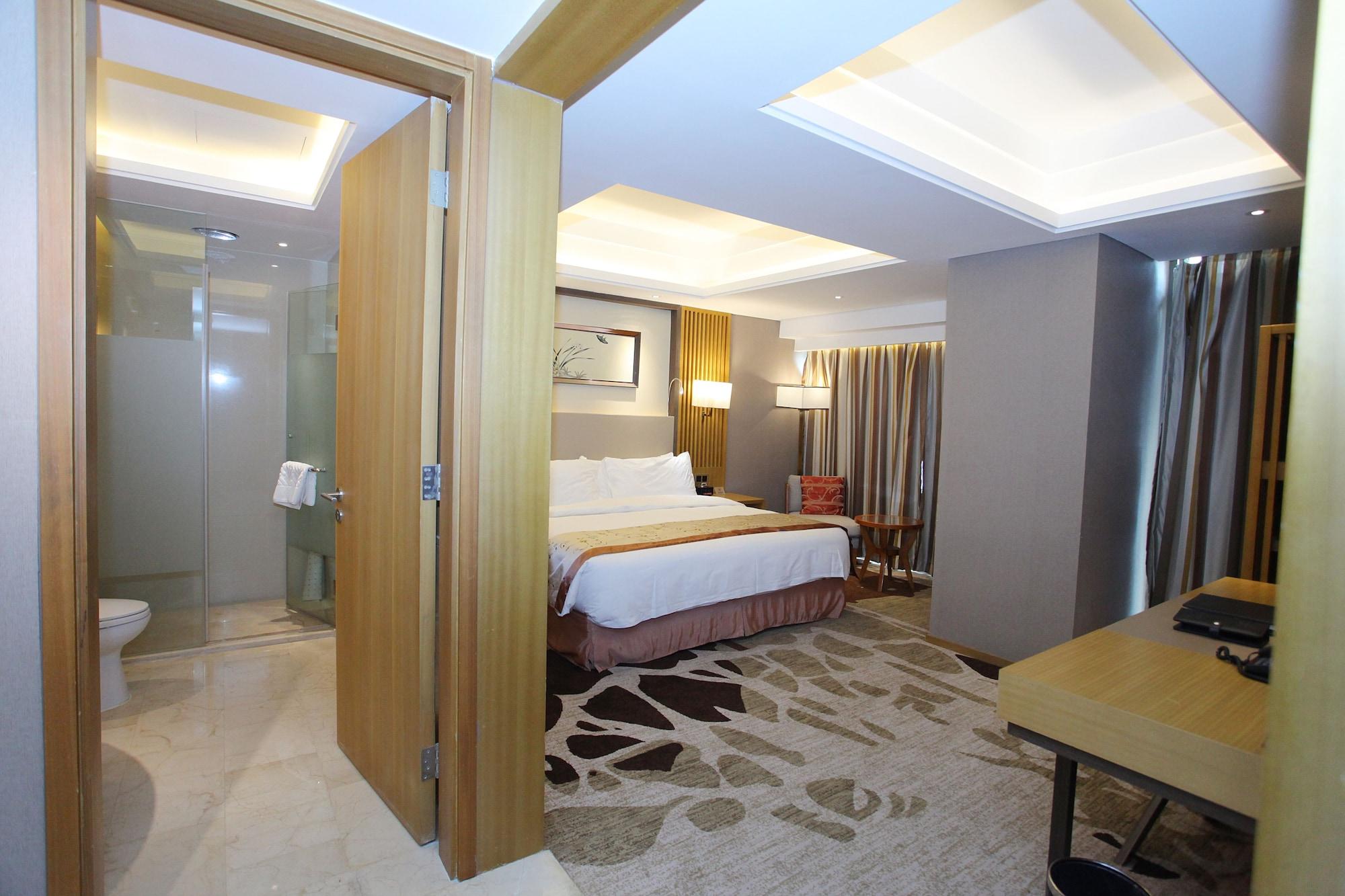Hotel Ramada Plaza By Wyndham Fuzhou South Extérieur photo