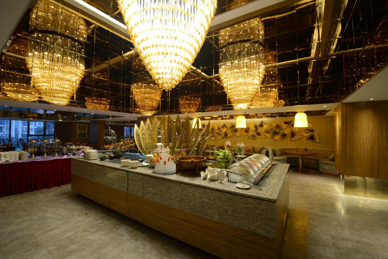 Hotel Ramada Plaza By Wyndham Fuzhou South Extérieur photo