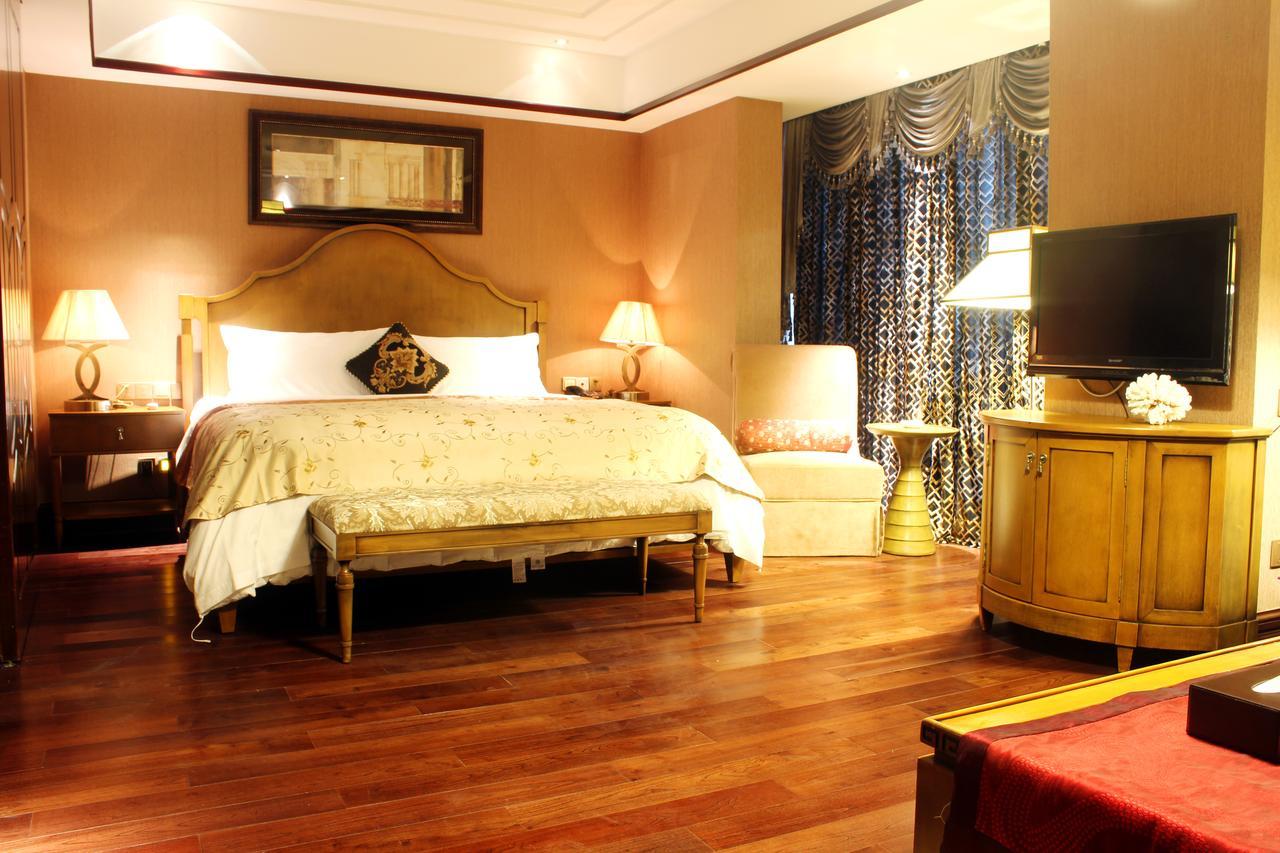 Hotel Ramada Plaza By Wyndham Fuzhou South Extérieur photo