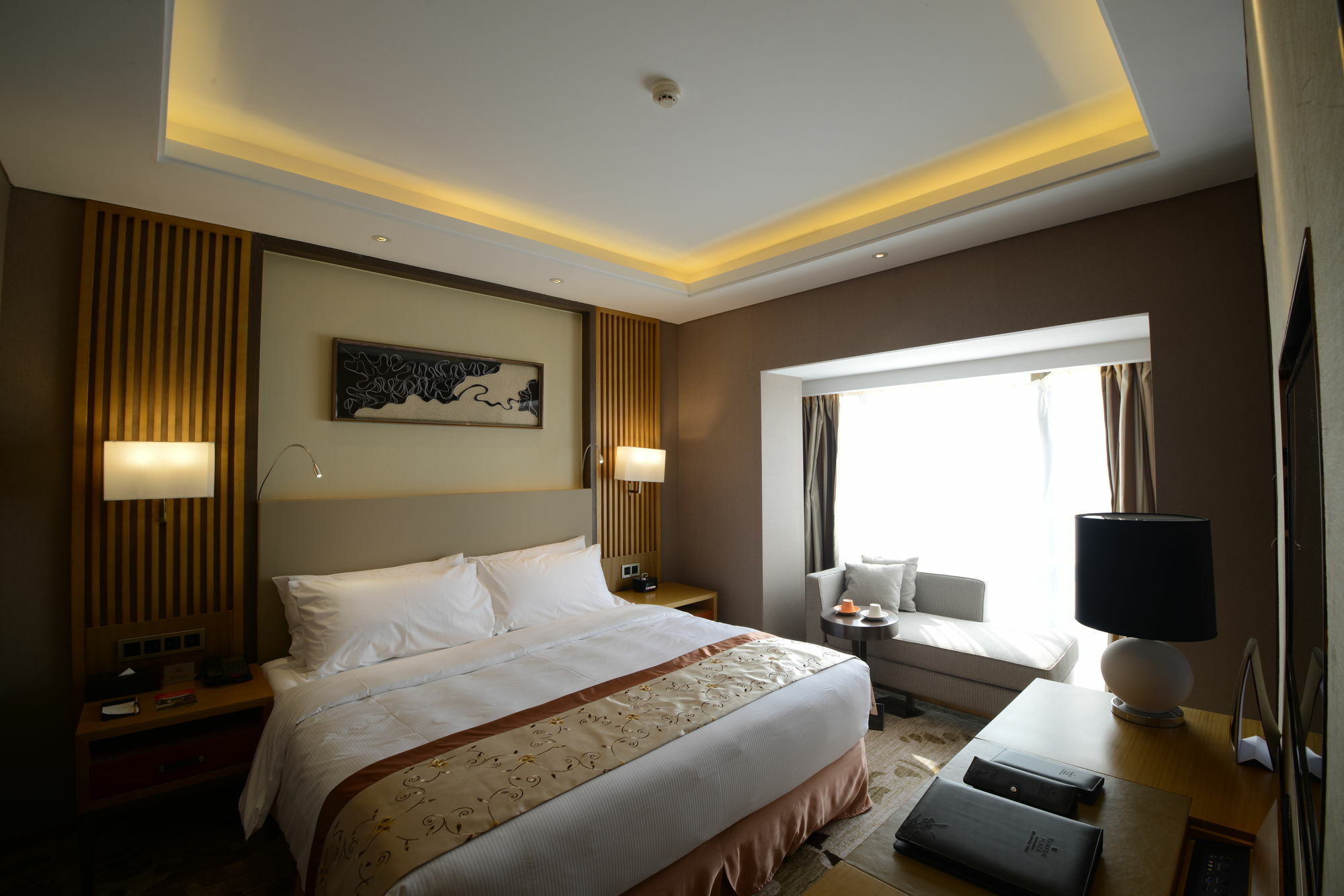 Hotel Ramada Plaza By Wyndham Fuzhou South Extérieur photo